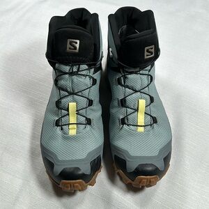 Salomon waterproof Crosshike boots. Size 9.